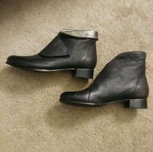 Everybody by BZ Moda Covertible Booties 39.5 1x